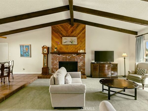 2217 Crescent Avenue, Montrose, CA 91020