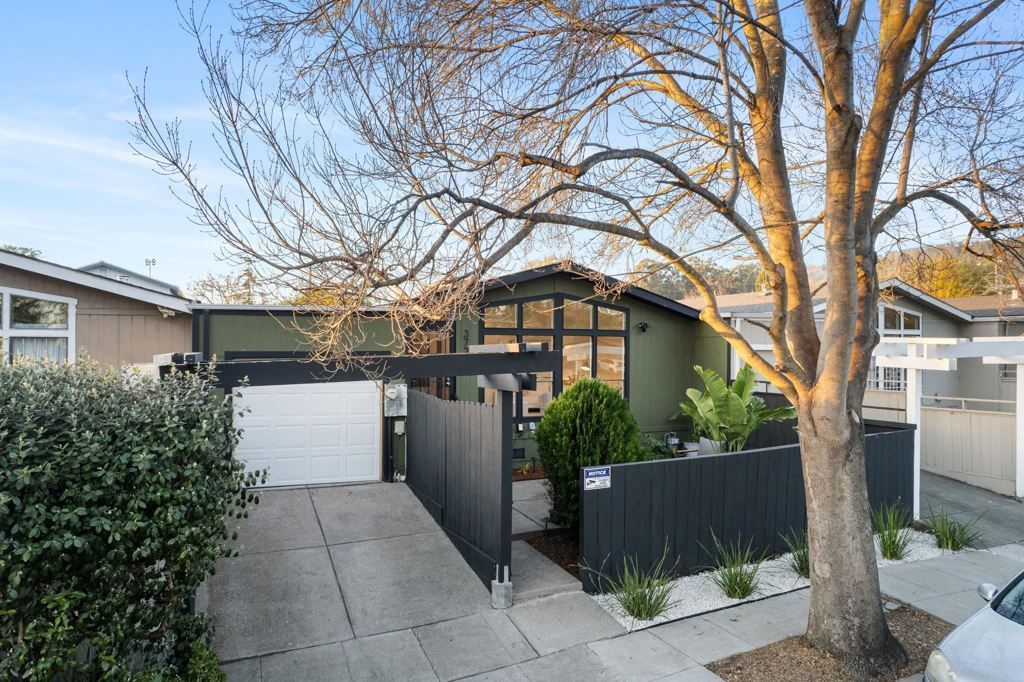 3723 35th Ave, Oakland, CA 94619 Main Photo