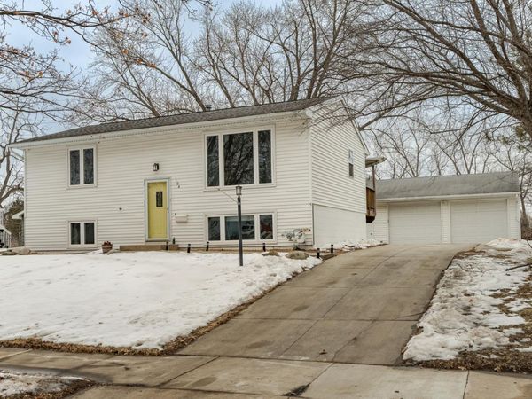 164 36th Avenue NW, Rochester, MN 55901