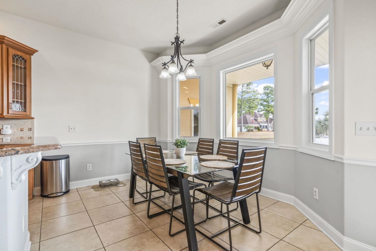 611 Oxbow Dr. Photo 11