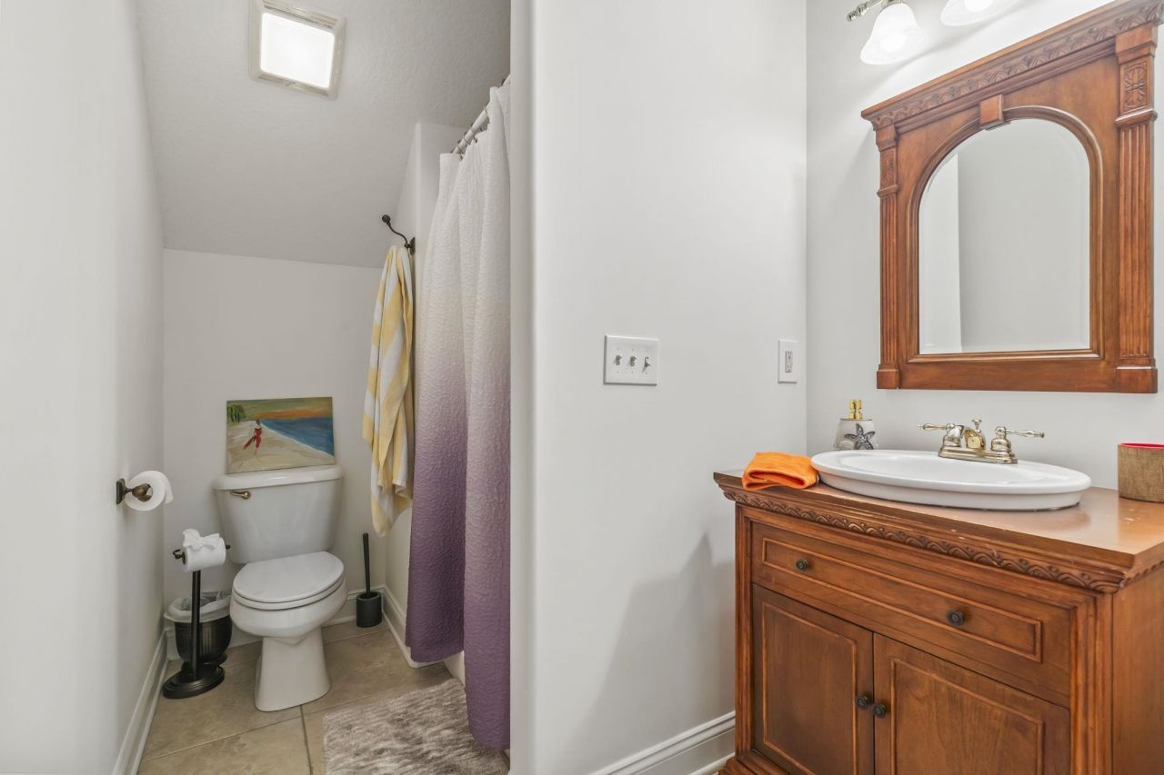 611 Oxbow Dr. Photo 24