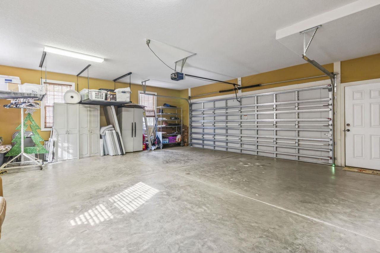 611 Oxbow Dr. Photo 28