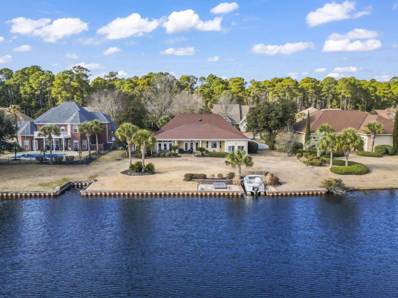 611 Oxbow Dr. Photo 4