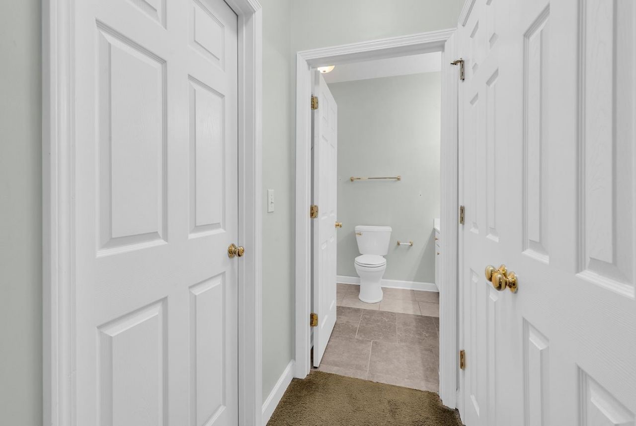 125 Ashley Park Dr. Photo 22