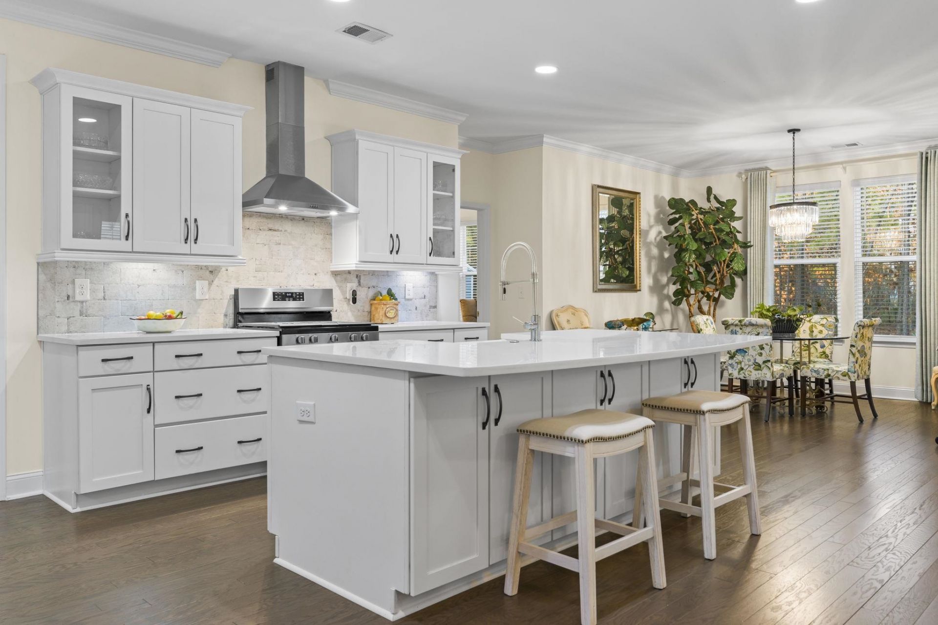 6415 Chadderton Circle Photo 17