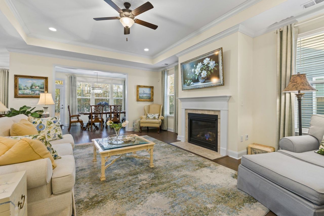 6415 Chadderton Circle Photo 17