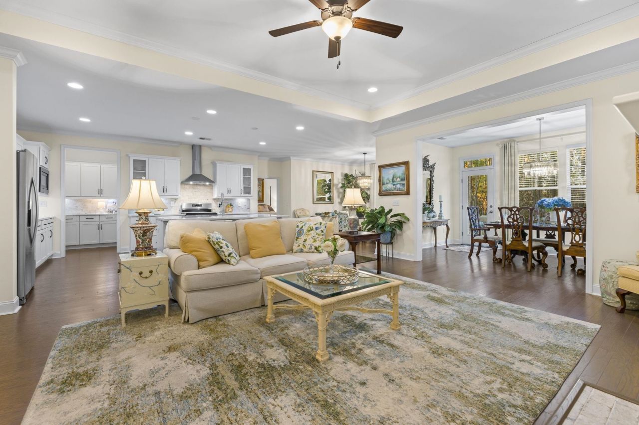 6415 Chadderton Circle Photo 21