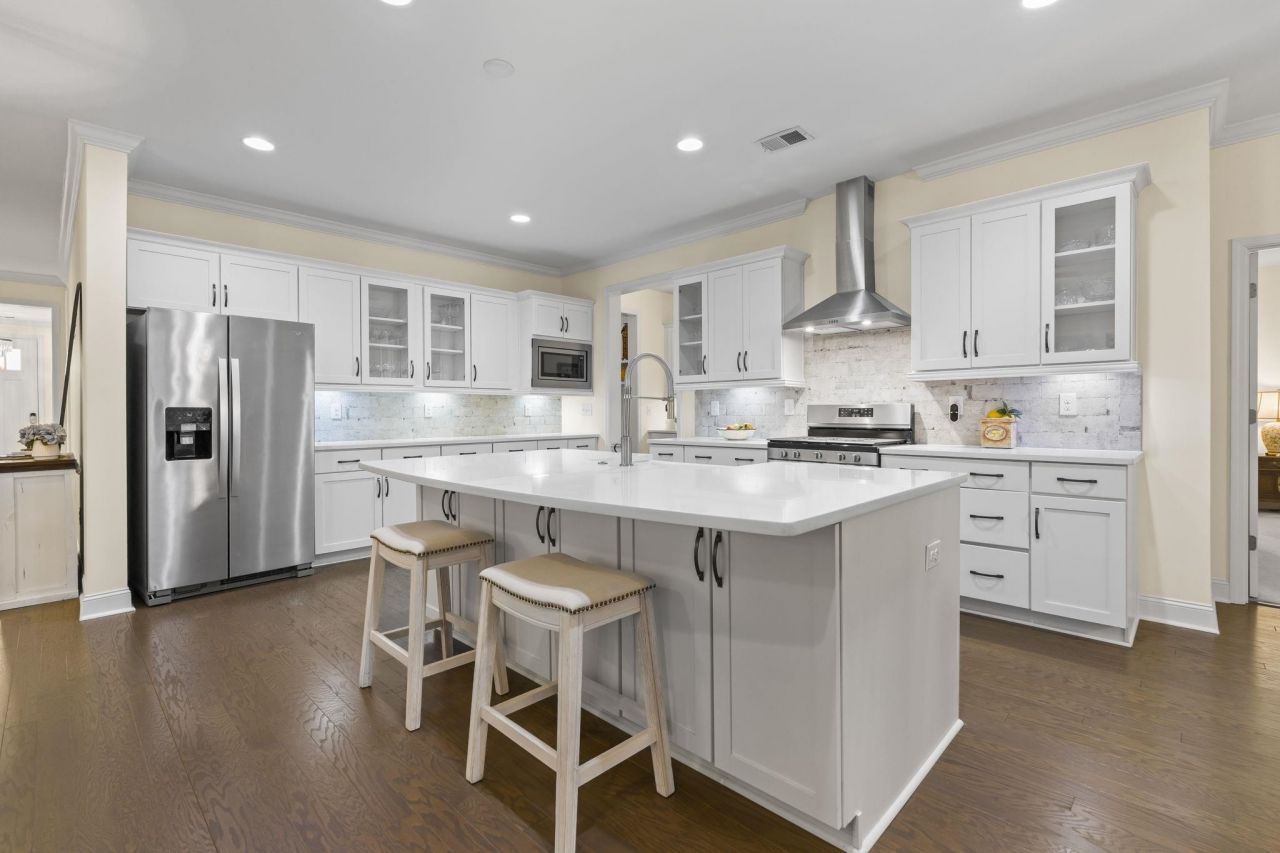 6415 Chadderton Circle Photo 24