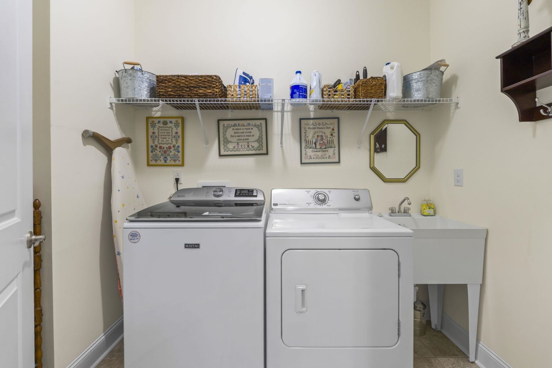 6415 Chadderton Circle Photo 25