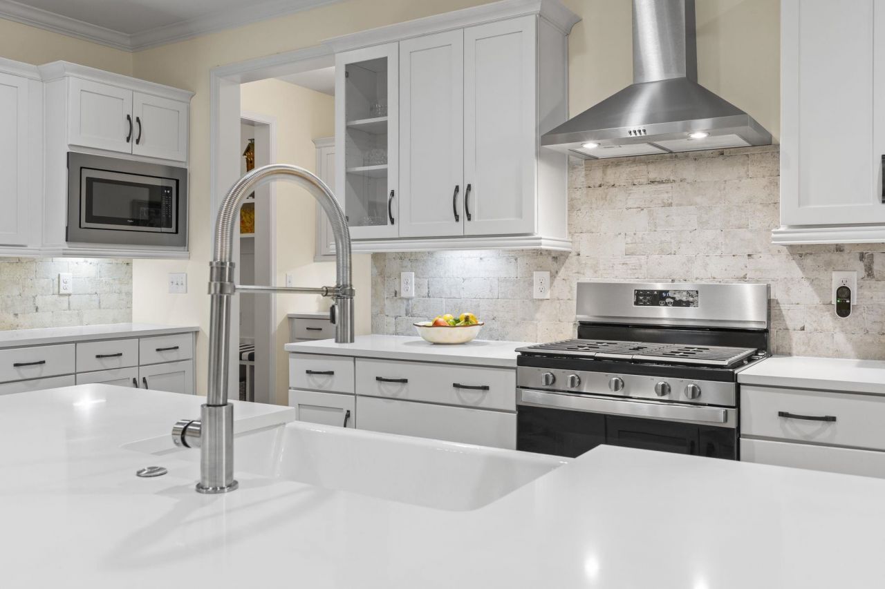 6415 Chadderton Circle Photo 25