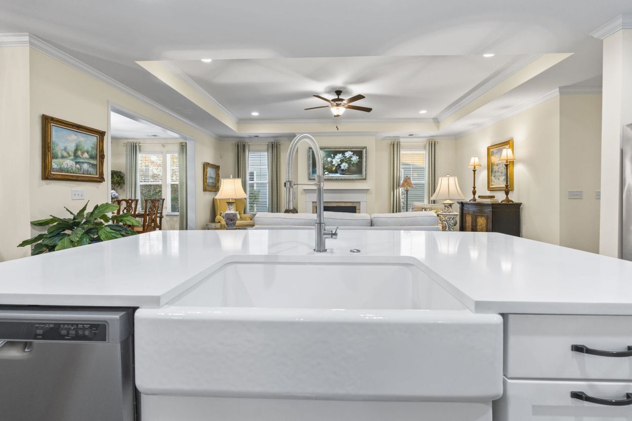 6415 Chadderton Circle Photo 27