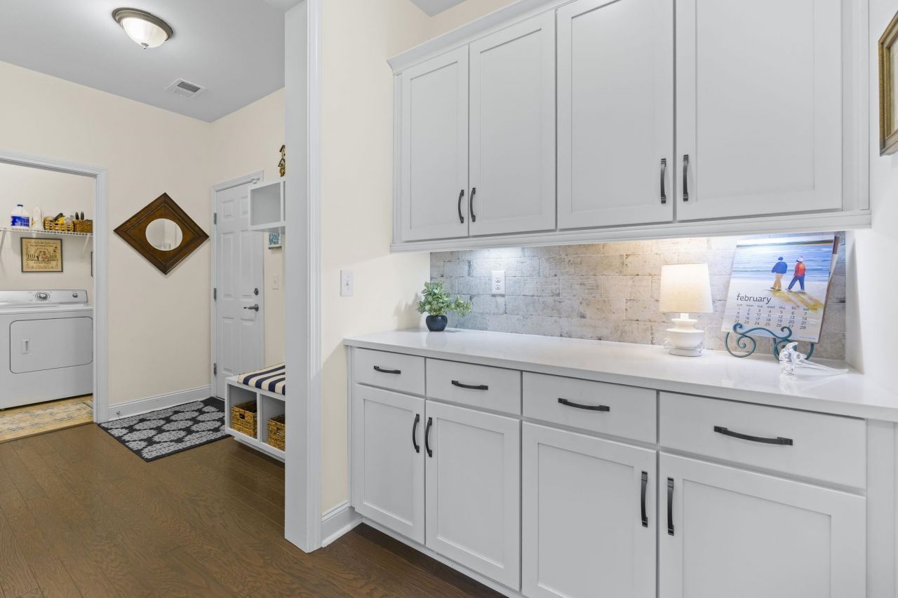 6415 Chadderton Circle Photo 30