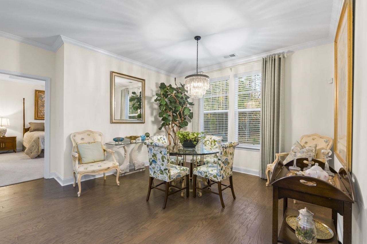 6415 Chadderton Circle Photo 35