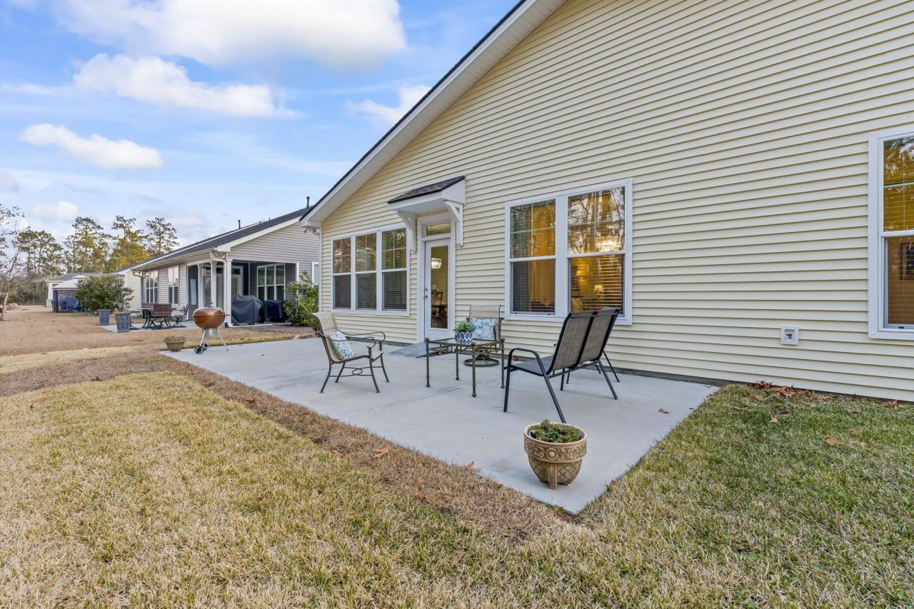 6415 Chadderton Circle Photo 40