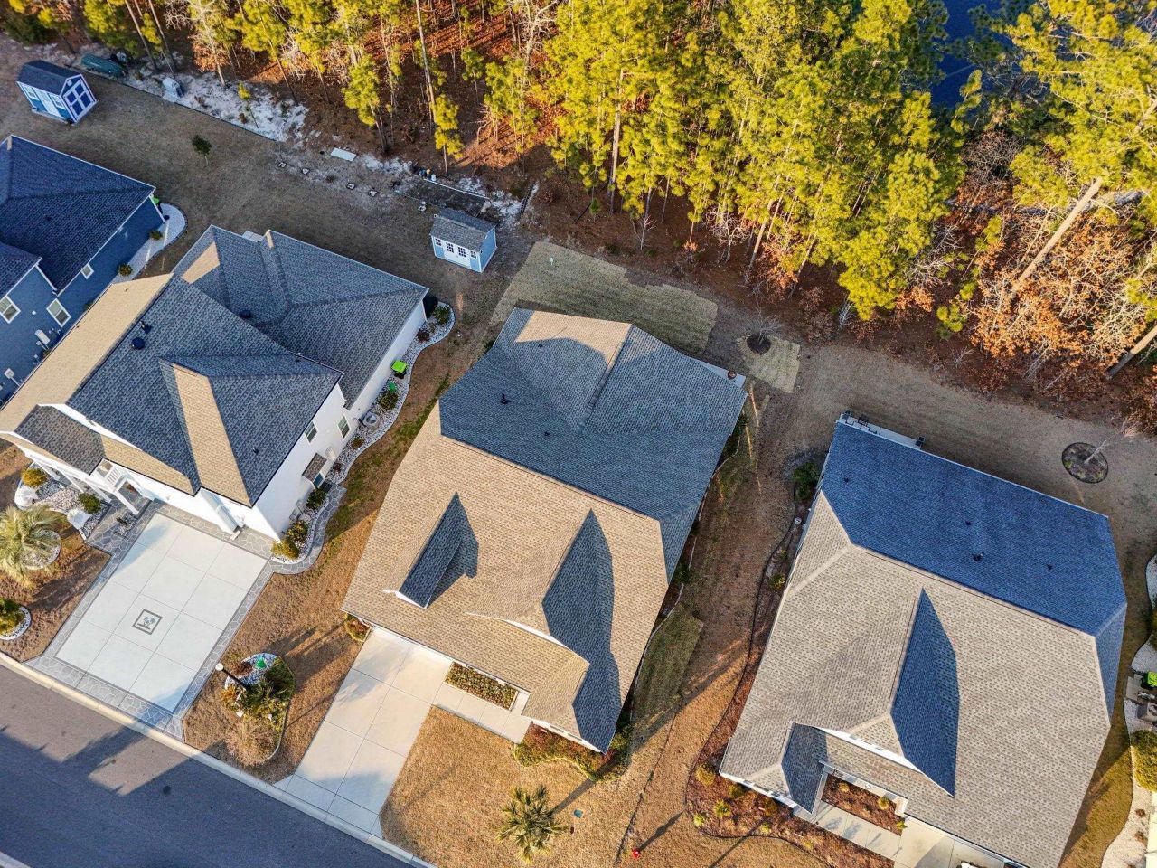 6415 Chadderton Circle Photo 5