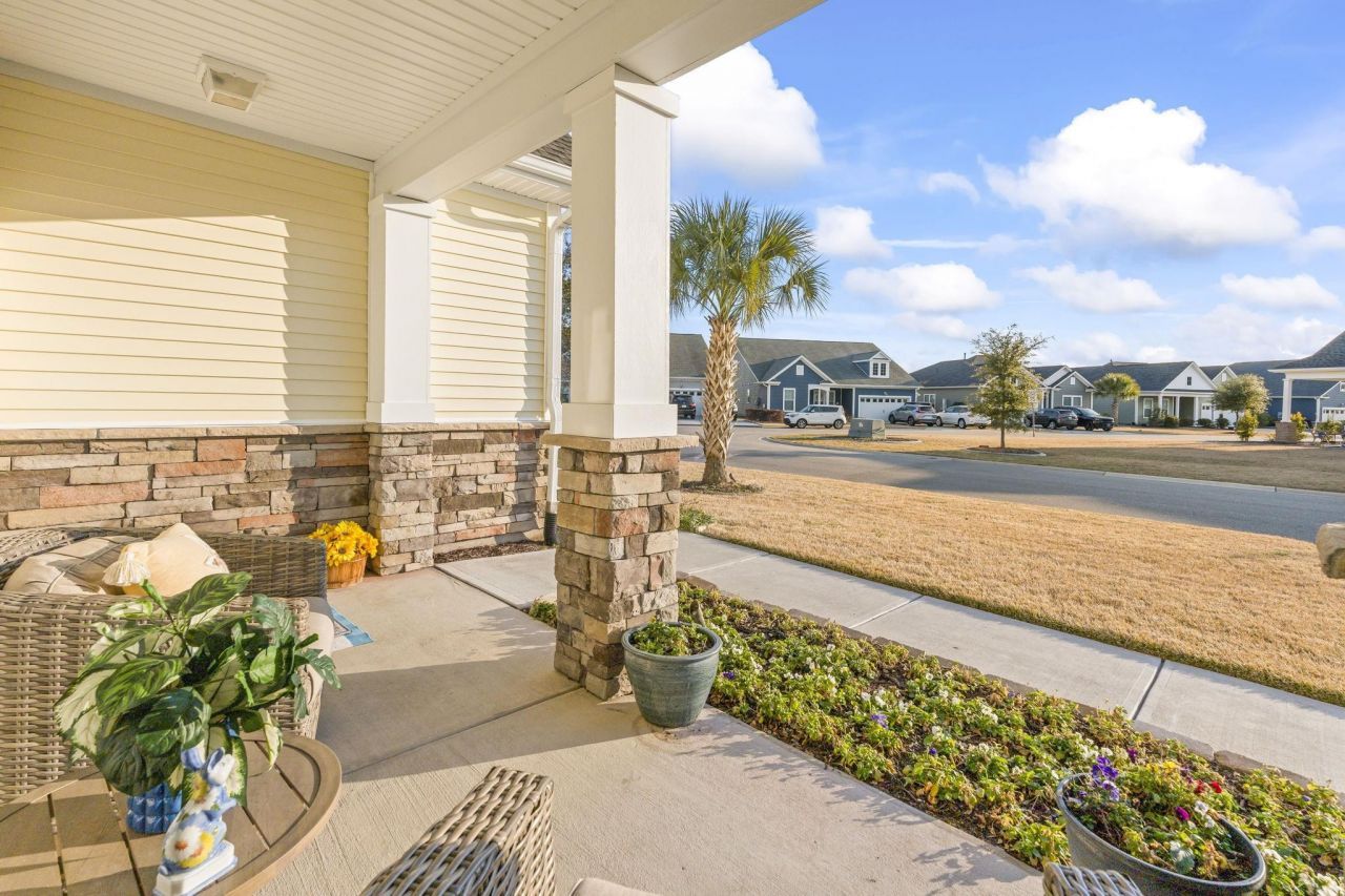 6415 Chadderton Circle Photo 9