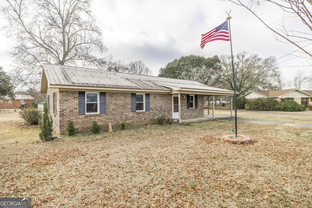 132 Mcvay Drive, Cochran, GA 31014 Main Photo