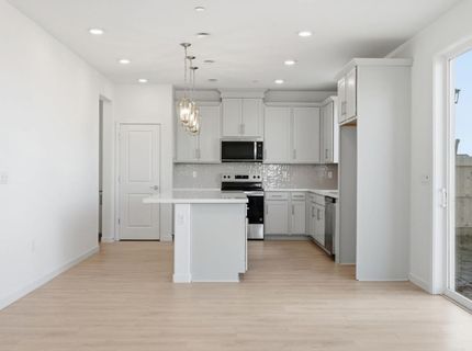 8273 Morning Star Way, Elk Grove, CA 95757 Photo