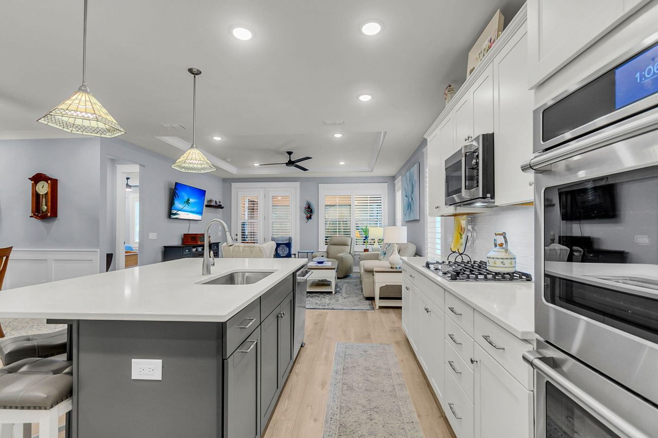 133 Leeward Landing Photo 10