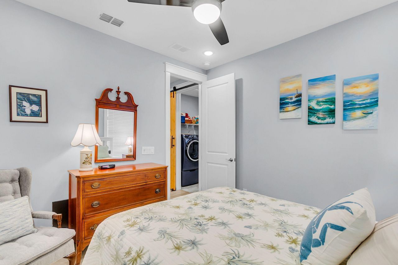 133 Leeward Landing Photo 23