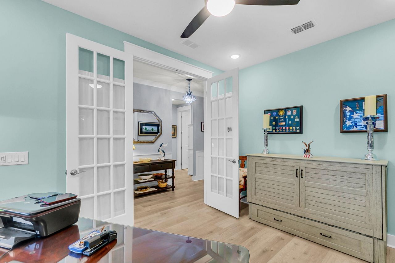 133 Leeward Landing Photo 7