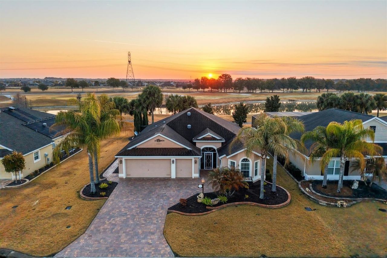 3322 Boardroom Trail, The Villages, FL 32163 Photo