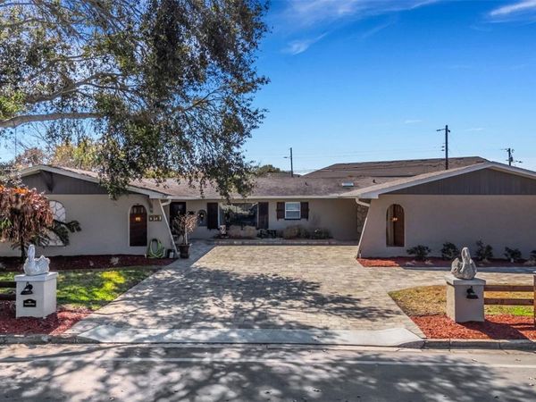 1319 EDGEWATER BEACH DRIVE, LAKELAND, FL 33805