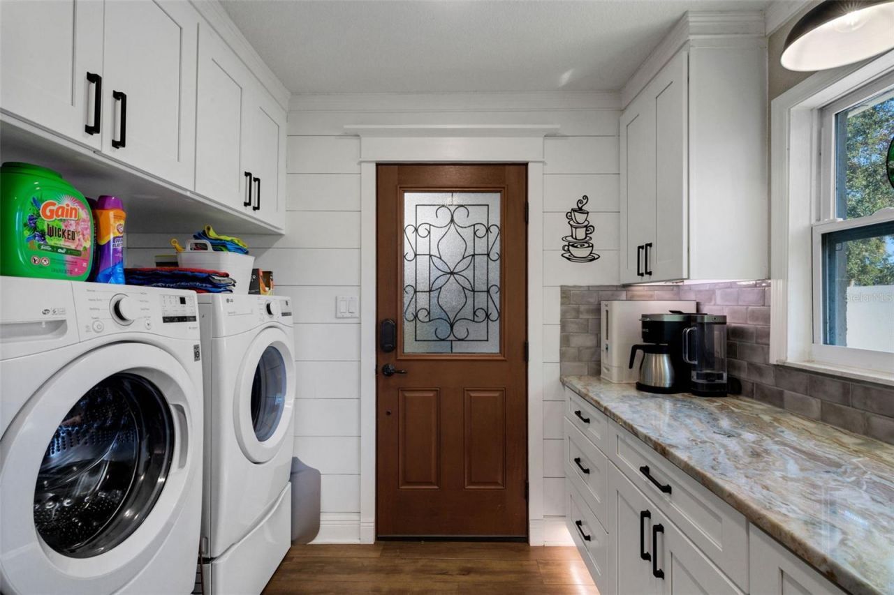 1319 Edgewater Beach Drive, Lakeland, FL 33805 Photo