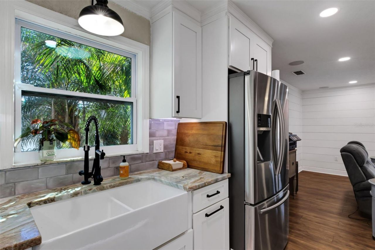 1319 Edgewater Beach Drive, Lakeland, FL 33805 Photo