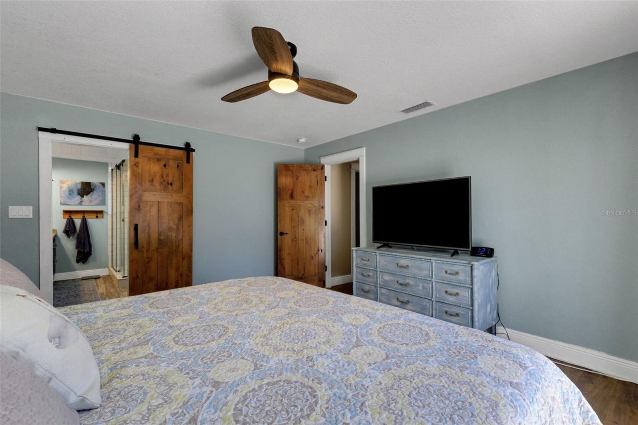 1319 Edgewater Beach Drive, Lakeland, FL 33805 Photo