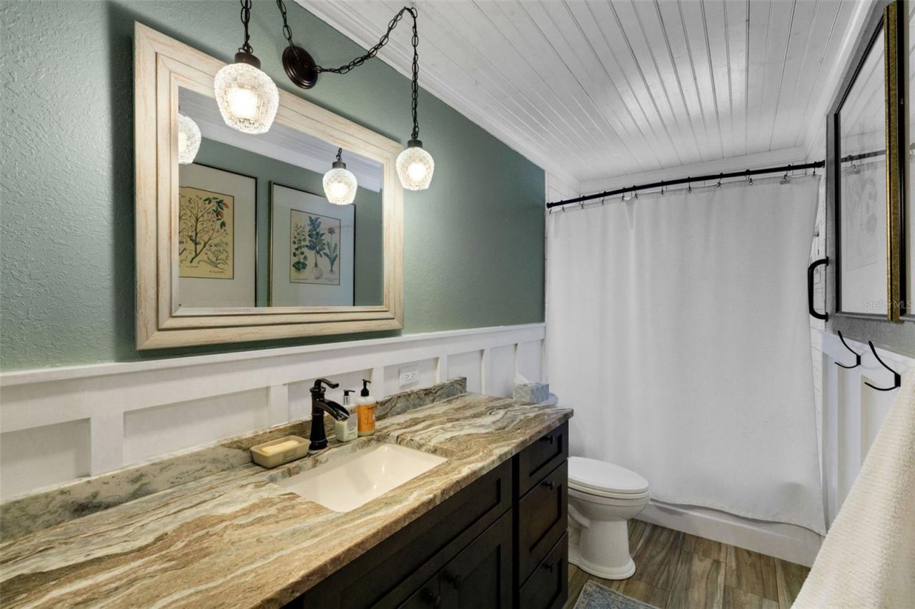 1319 Edgewater Beach Drive, Lakeland, FL 33805 Photo