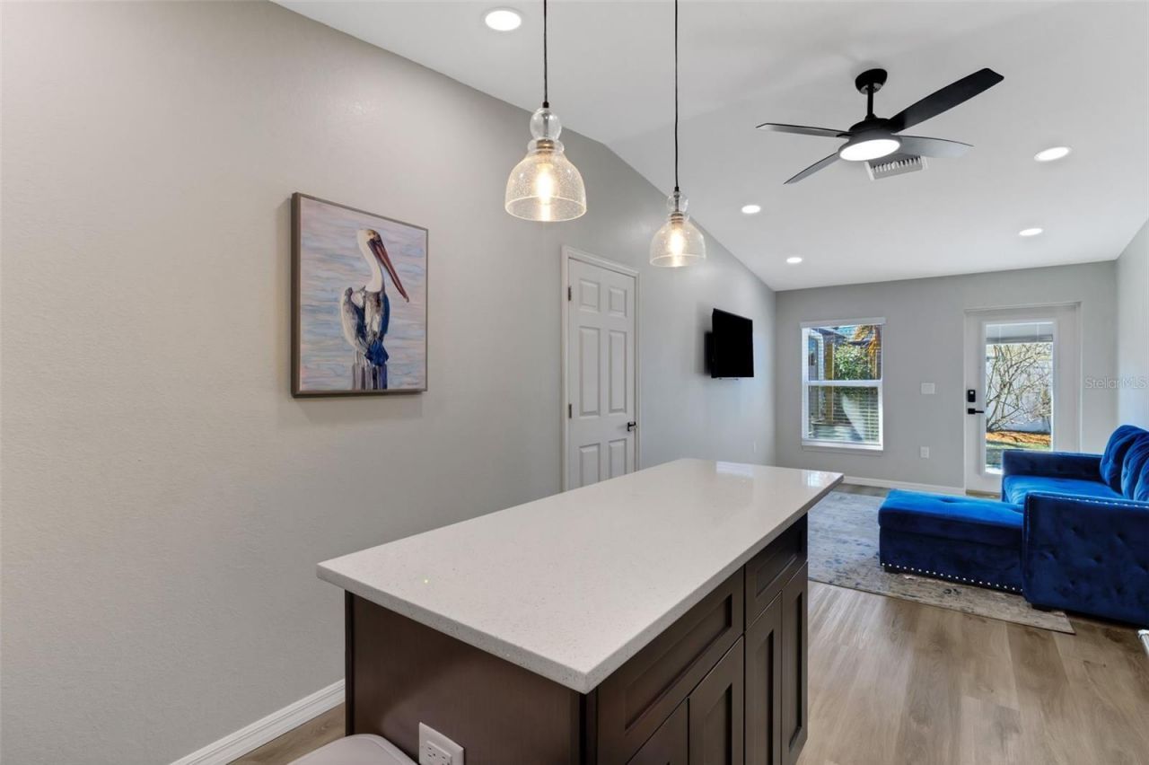 1319 Edgewater Beach Drive, Lakeland, FL 33805 Photo