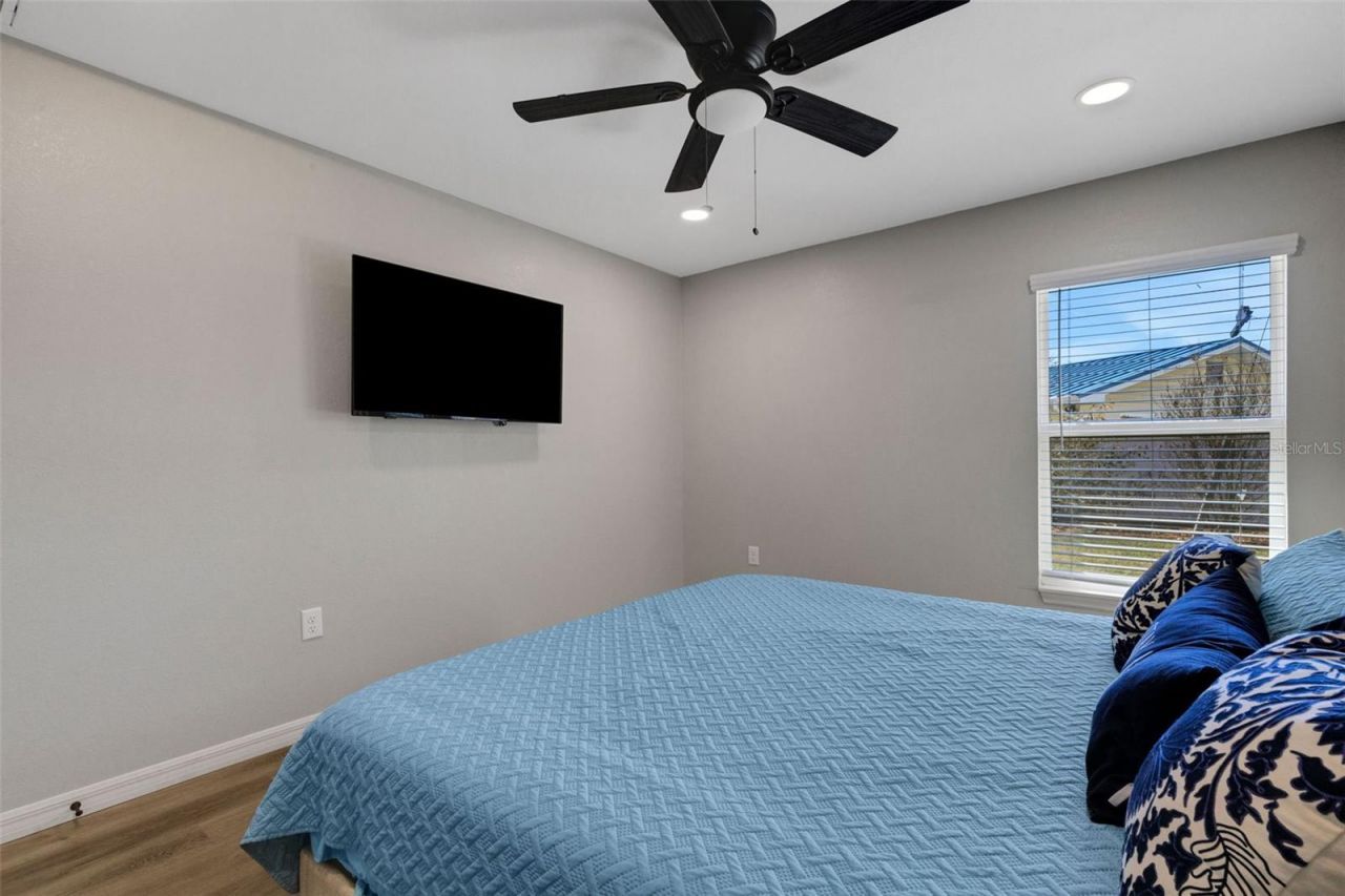 1319 Edgewater Beach Drive, Lakeland, FL 33805 Photo