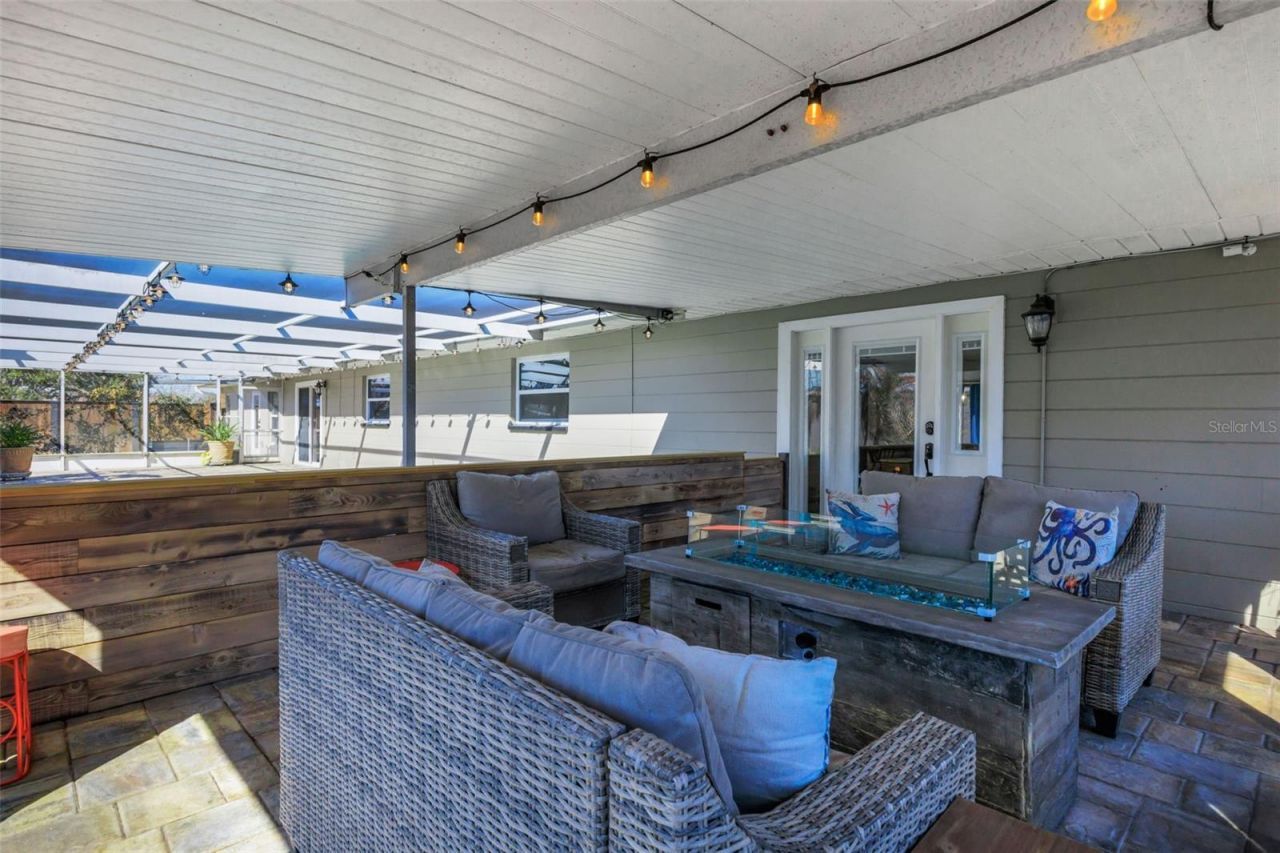 1319 Edgewater Beach Drive, Lakeland, FL 33805 Photo