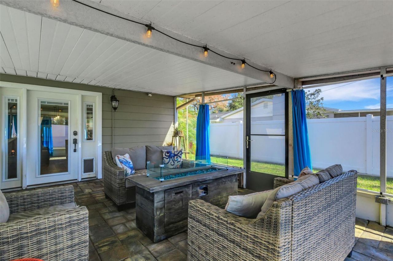 1319 Edgewater Beach Drive, Lakeland, FL 33805 Photo