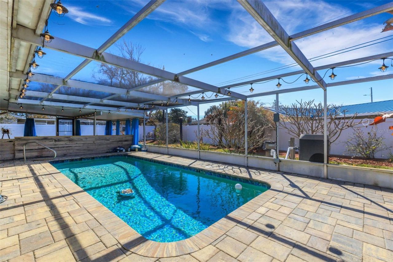 1319 Edgewater Beach Drive, Lakeland, FL 33805 Photo