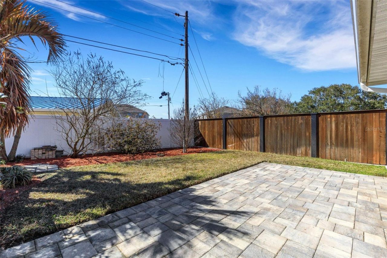 1319 Edgewater Beach Drive, Lakeland, FL 33805 Photo