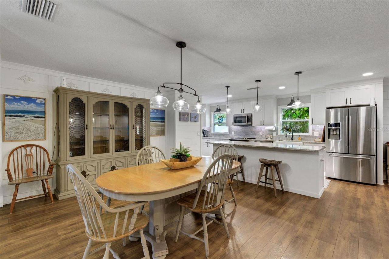 1319 Edgewater Beach Drive, Lakeland, FL 33805 Photo