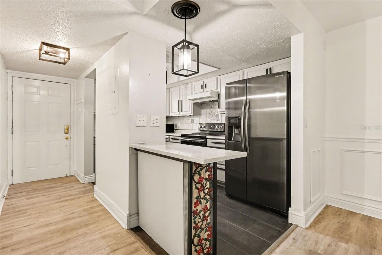 4157 Heron Way, Unit 302, Bradenton, FL 34205 Photo