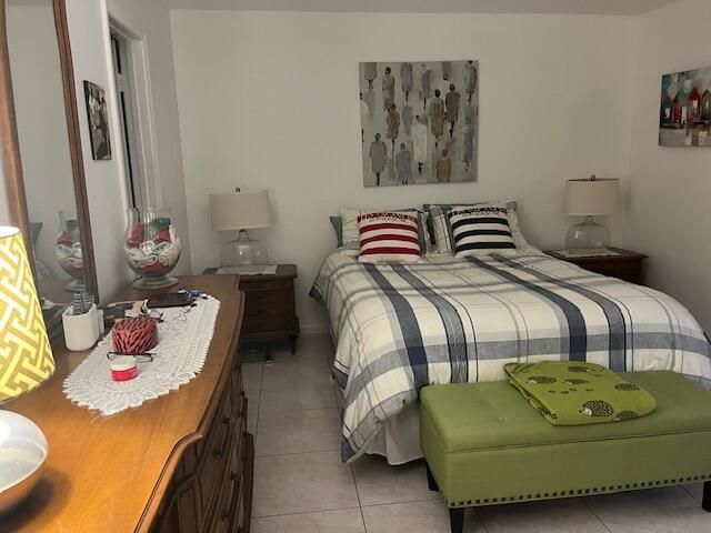 300 Windsor, Unit M, West Palm Beach, FL 33417 Photo