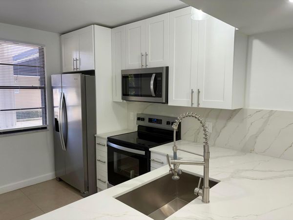 3501 Village Blvd Boulevard, Unit Apt 104, West Palm Beach, FL 33409