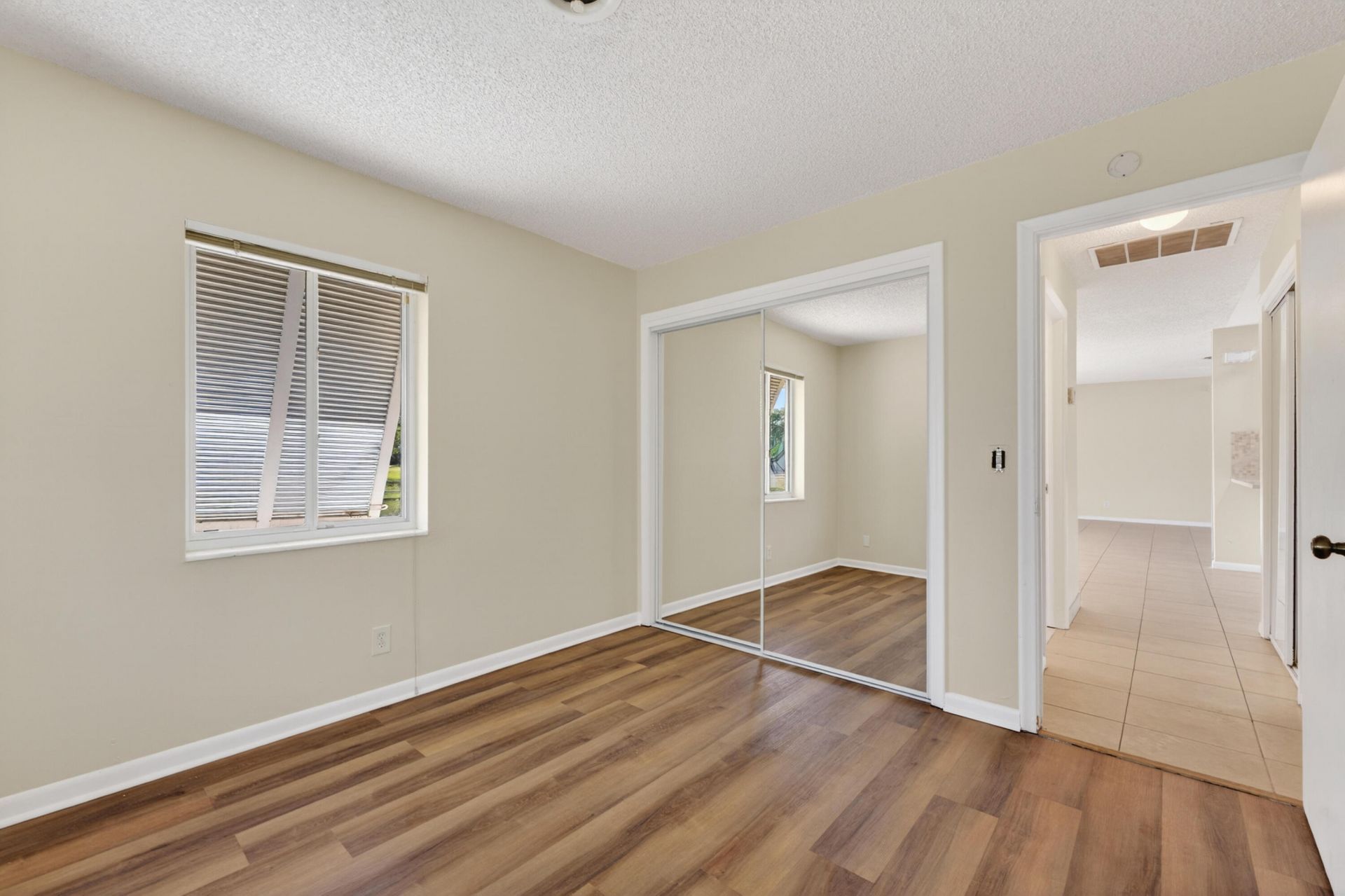 1422 42nd Street, West Palm Beach, FL 33407 Photo