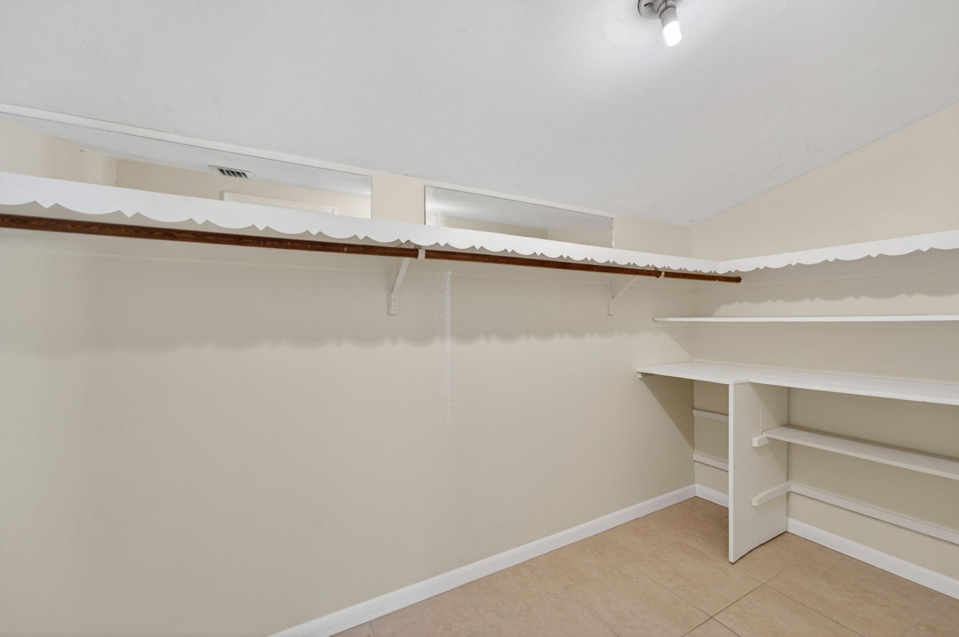 1422 42nd Street, West Palm Beach, FL 33407 Photo