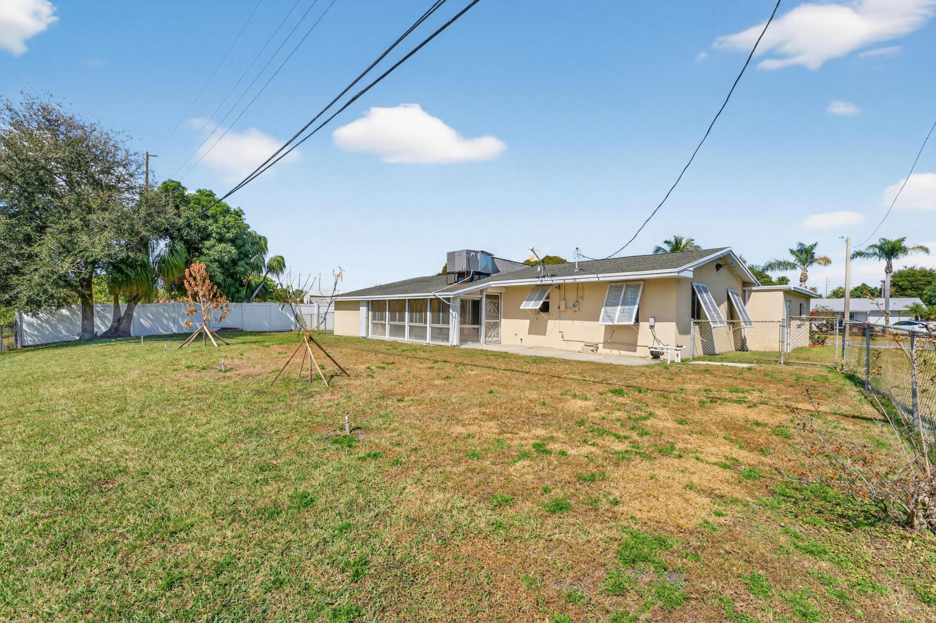 1422 42nd Street, West Palm Beach, FL 33407 Photo