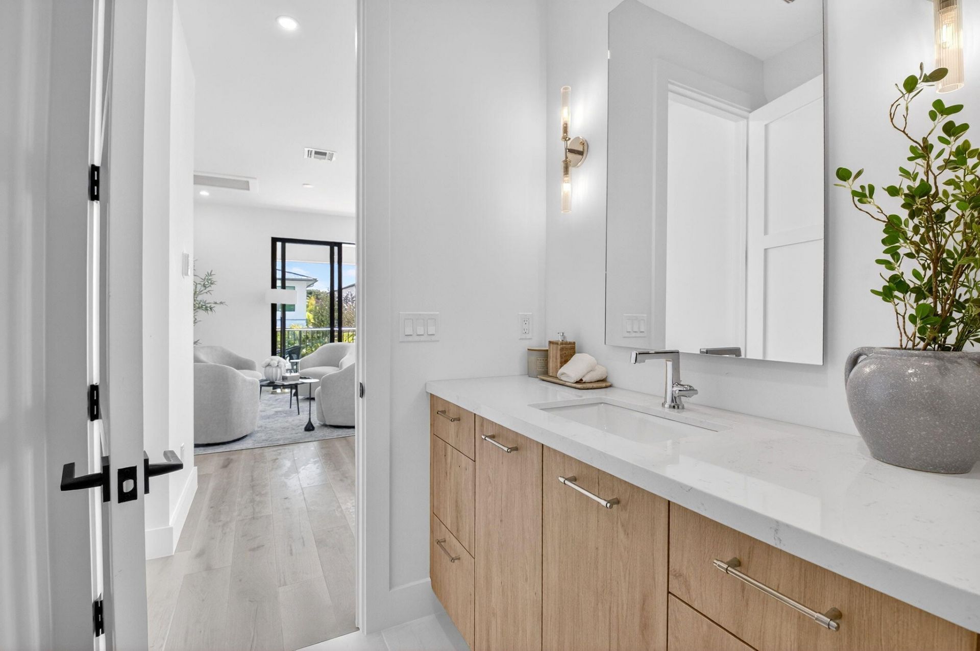 238 NE 12th Street Ne, Delray Beach, FL 33444 Photo