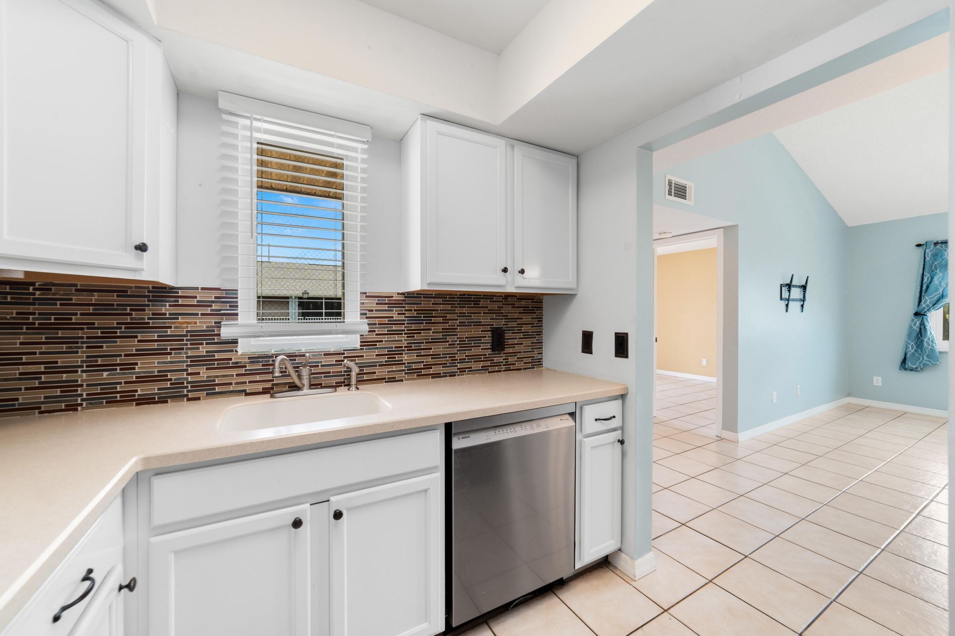 1627 SE Green Acres Circle, Unit Z203, Port Saint Lucie, FL 34952 Photo
