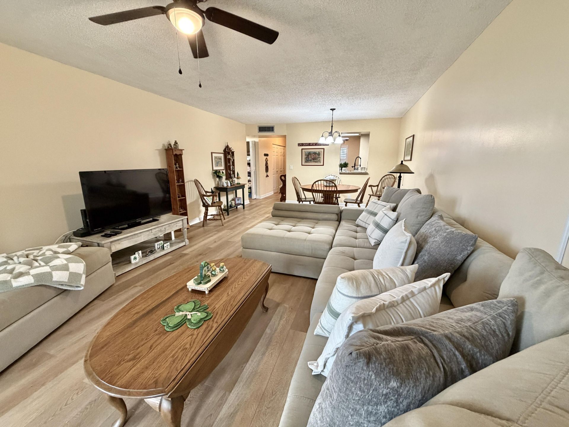 7320 Lake Cir Drive, Unit 204, Margate, FL 33063 Photo