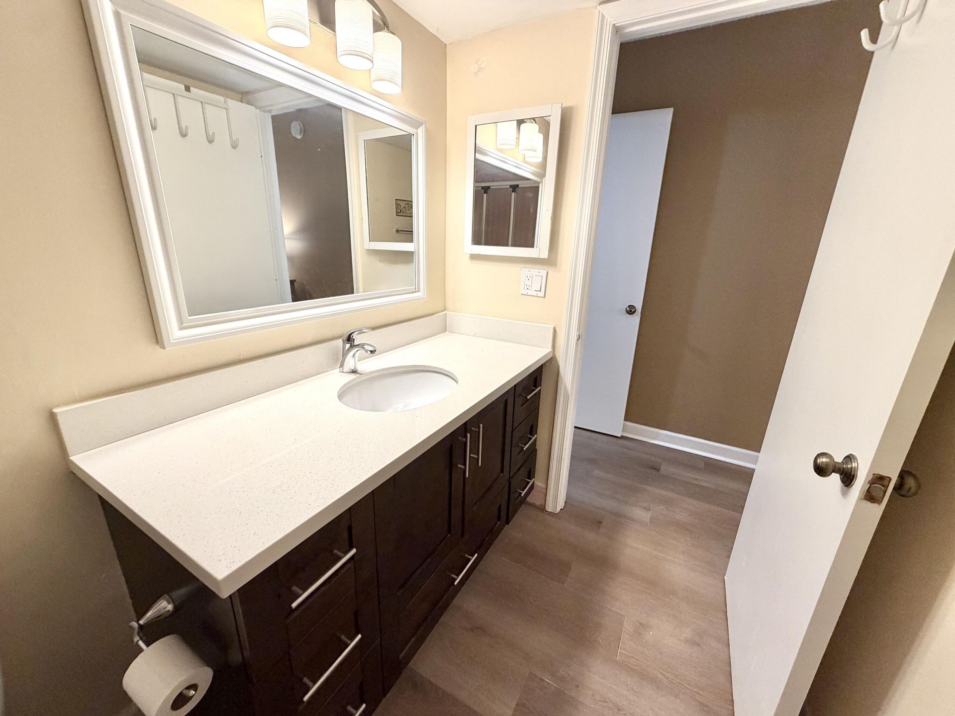 7320 Lake Cir Drive, Unit 204, Margate, FL 33063 Photo