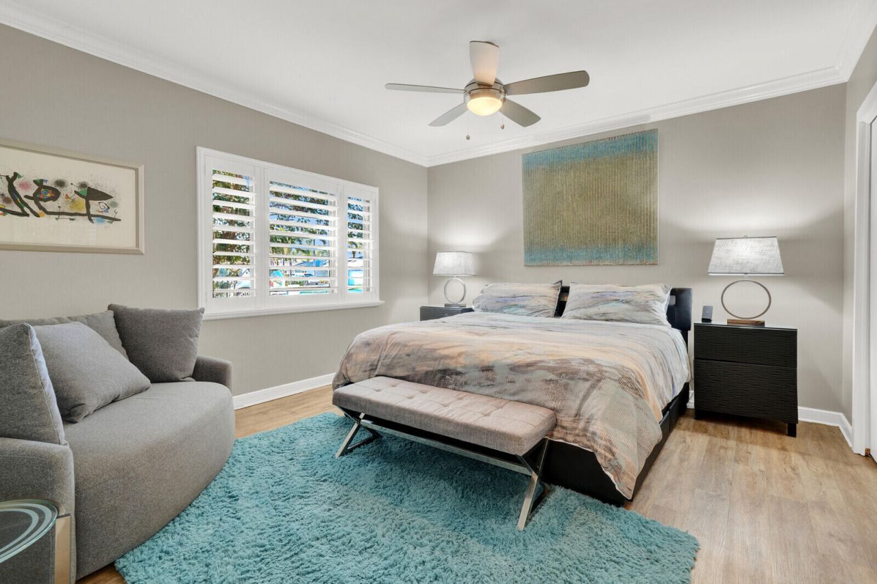 513 N Country Club Drive, Atlantis, FL 33462 Photo