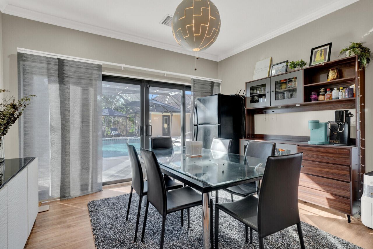 513 N Country Club Drive, Atlantis, FL 33462 Photo